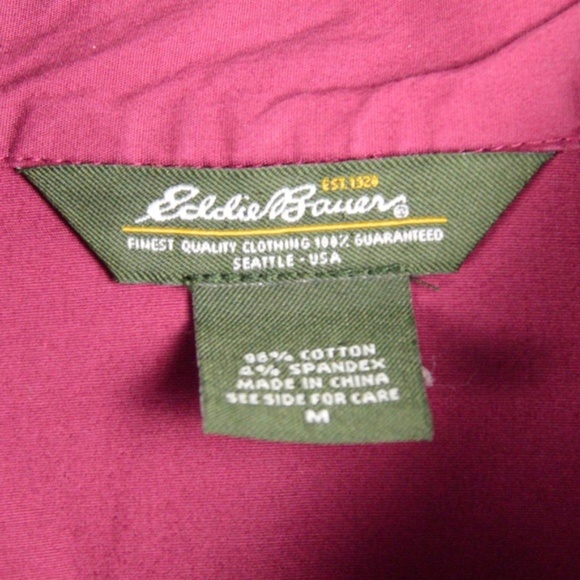 Eddie Bauer Women's Button Down - Picture 4 of 5